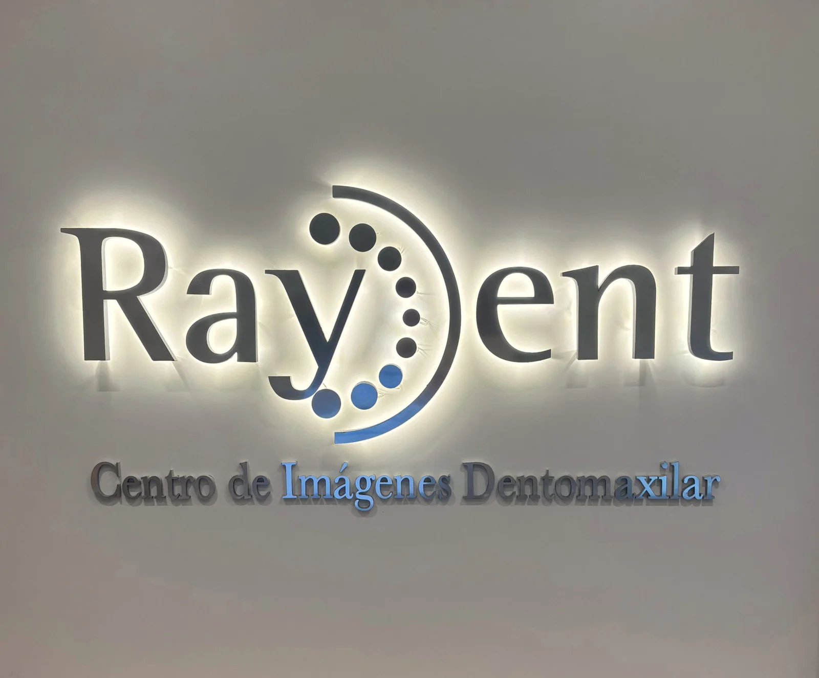 Logo de RAYDENT SRL